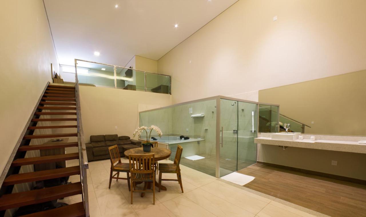Hotel Vila Verde Penápolis Buitenkant foto